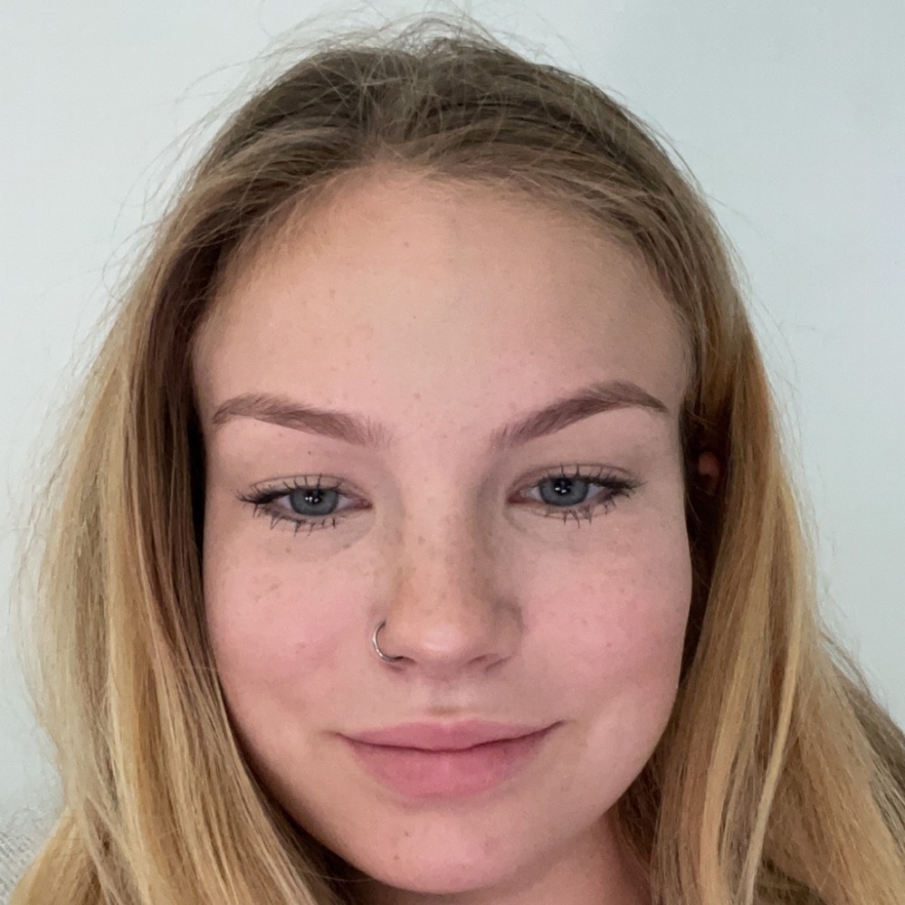 Meet your Posher, Davida